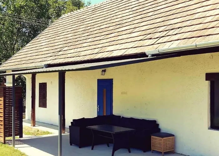 Hars Meg Az Alja Case de vacanță *