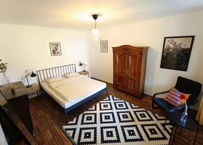 Hars Meg Az Alja Case de vacanță *